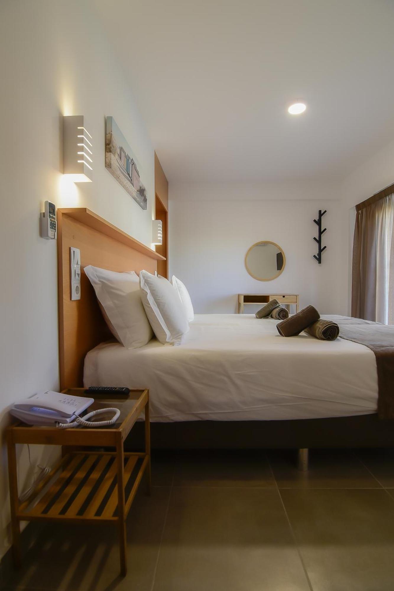 Bayside Salgados Aparthotel Albufeira Room photo